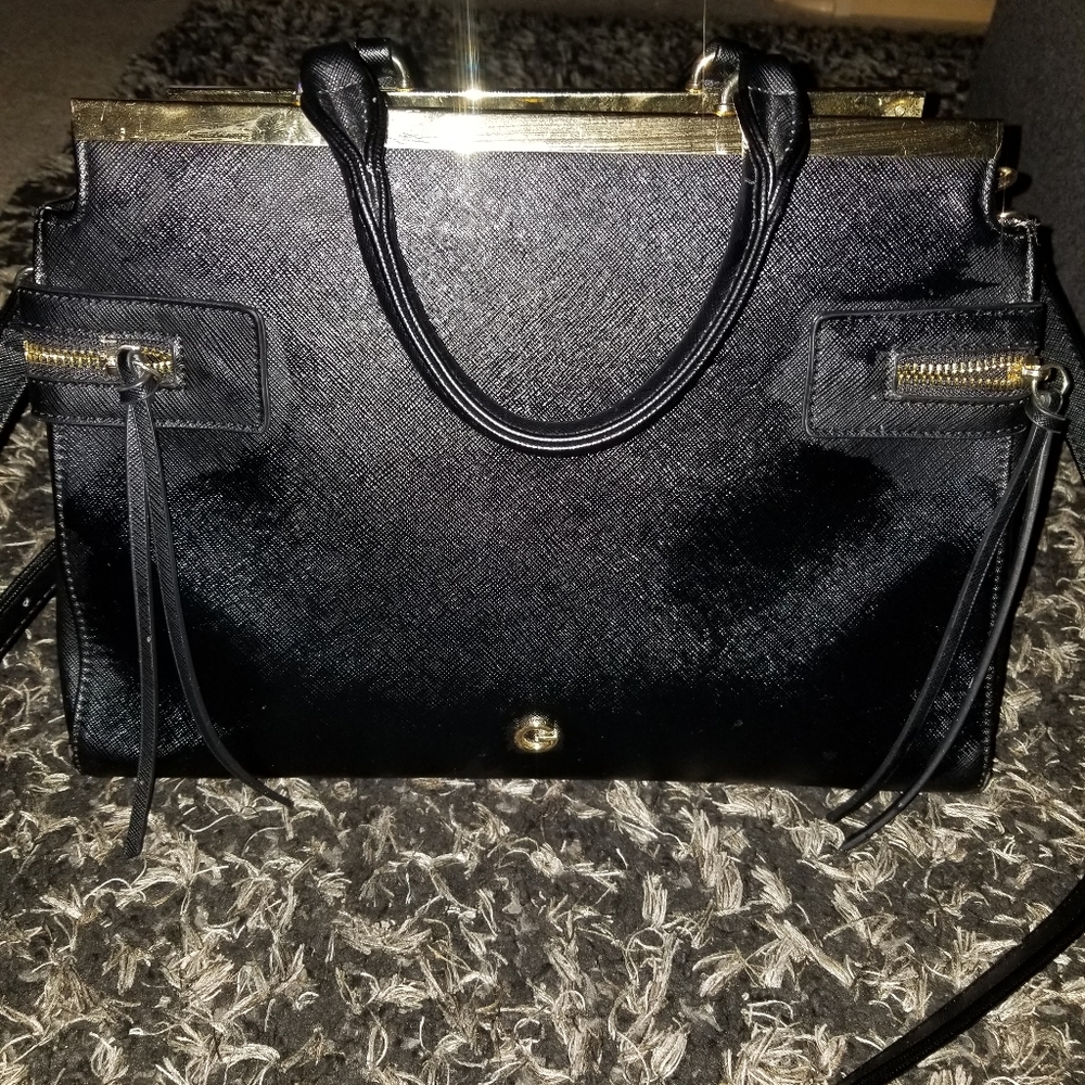 guess handbag